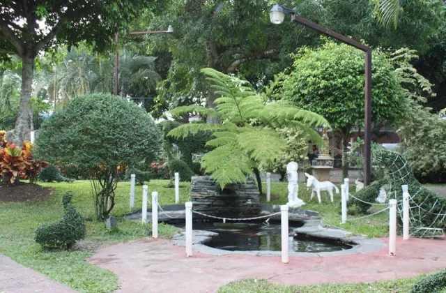 Paraiso Solymar Bonao jardin